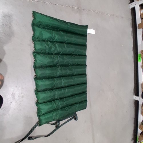 BRENT WOOF REVERSIBLE TRAVEL COOLING PET MAT - 26" X 43" - GREEN / KHAKI (MODEL: 1935076) image 2