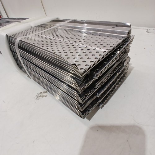 52PC ALUMINUM LEAF FILTER GUTTER COVER GUARDS - 5"X 208FT - STAINLESS STEEL (MODEL: 5IN-208) image 3