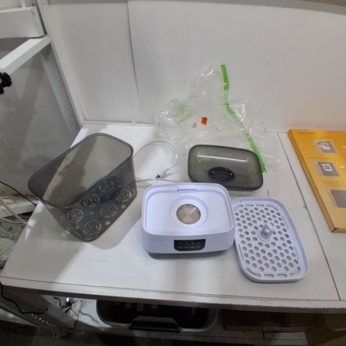 DR. BROWNS CLEAN STEAM BABY BOTTLE AND PACIFIER STERILIZER/DRYER (MODEL: AC177) image 3
