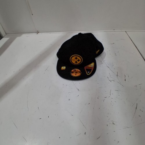 NEW ERA PERFORMANCE 2026 COLLECTION PITTSBURGH STEELERS CAP - SIZE 8 - BLACK image 2