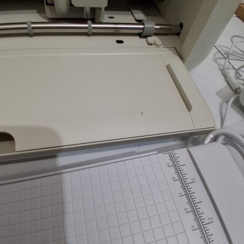 CRICUT EXPLORE 5 CUTTING MACHINE - BEIGE (MODEL: CXPL204C) image 4