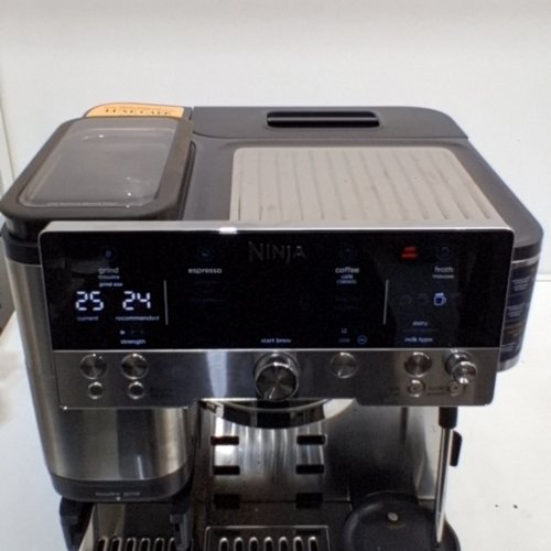 NINJA LUXE CAFÉ 3-IN-1 ESPRESSO MACHINE - DRIP COFFEE MAKER AND RAPID COLD BREW, INTEGRATED GRINDER, ASSISTED TAMPER, HANDS-FREE FROTHER - GREY (MODEL: ES601C) image 2
