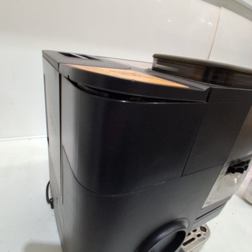 NINJA LUXE CAFÉ 3-IN-1 ESPRESSO MACHINE - DRIP COFFEE MAKER AND RAPID COLD BREW, INTEGRATED GRINDER, ASSISTED TAMPER, HANDS-FREE FROTHER - GREY (MODEL: ES601C) image 7