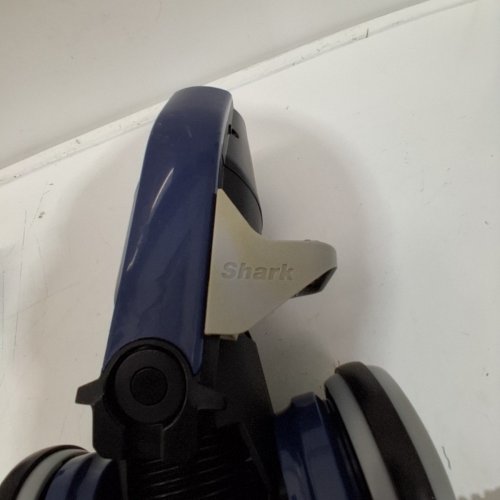 SHARK ULTRALIGHT PET PRO STICK/HANDHELD VACUUM CLEANER - 120V - BLUE (MODEL: HZ600C) image 4
