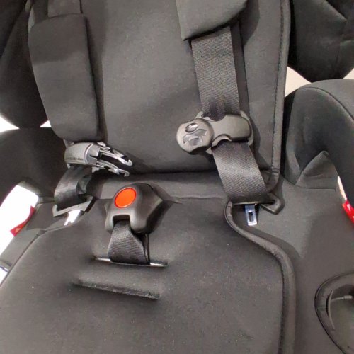 GRACO TRANZITIONS 3-IN-1 HARNESS/HIGHBACK/BACKLESS BOOSTER CAR SEAT - 100LBS MAX/CAP - PROOF/BLACK (MODEL: 2035724) image 4