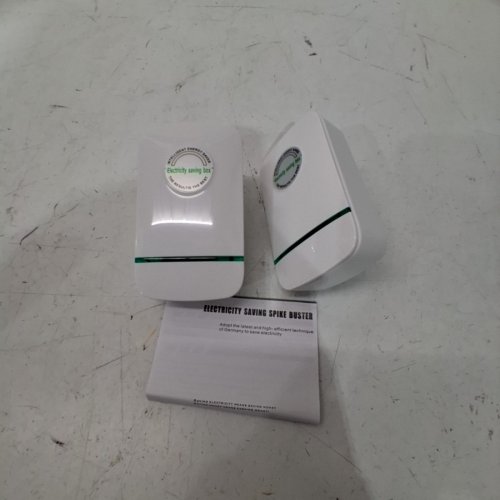 2PK IMMUK ENERGY SAVER VOLTAGE STABILIZER PLUG - 250V - WHITE (MODEL: SD008) image 2