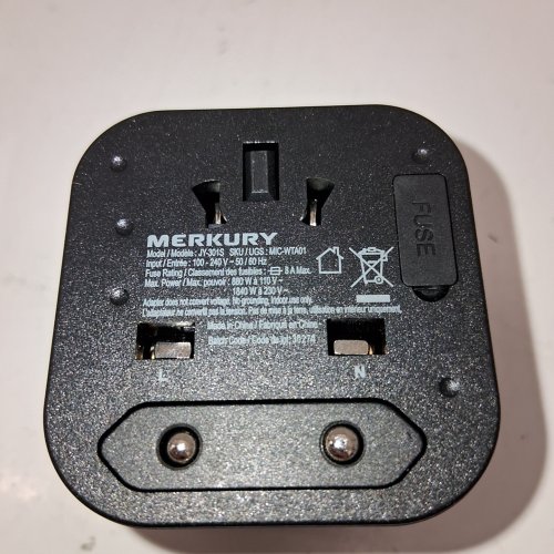 MERKURY UNIVERSAL TRAVEL ADAPTER - 100-240 V, 800W MAX 110 V, 1840W MAX 230 V - BLACK (MODEL: JY-3015) image 2