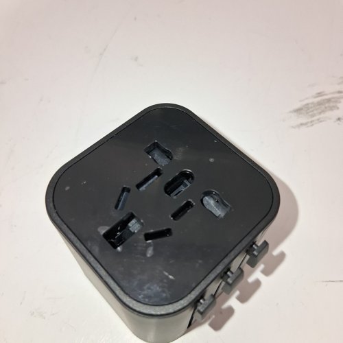 MERKURY UNIVERSAL TRAVEL ADAPTER - 100-240 V, 800W MAX 110 V, 1840W MAX 230 V - BLACK (MODEL: JY-3015) image 4