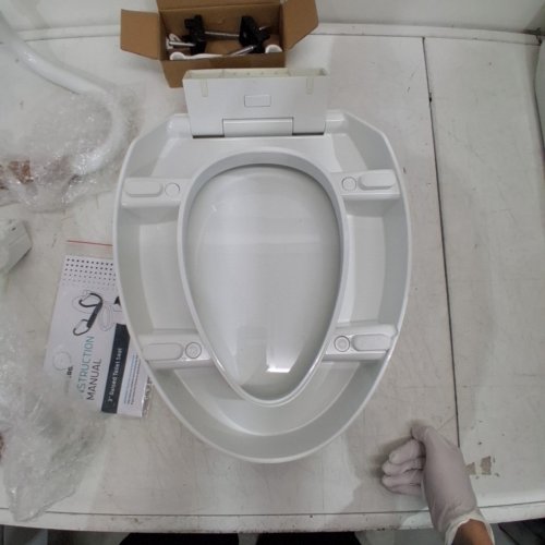 LUNDERG RAISED TOILET SEAT WITH HANDLES - 3" - WHITE (MODEL: UPC-LUN-TOILETSEAT-ELGTD-WARMS) image 4