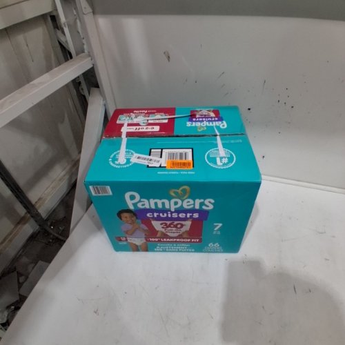 66PK PAMPERS CRUISERS 360° DIAPERS - SIZE 7 image 3