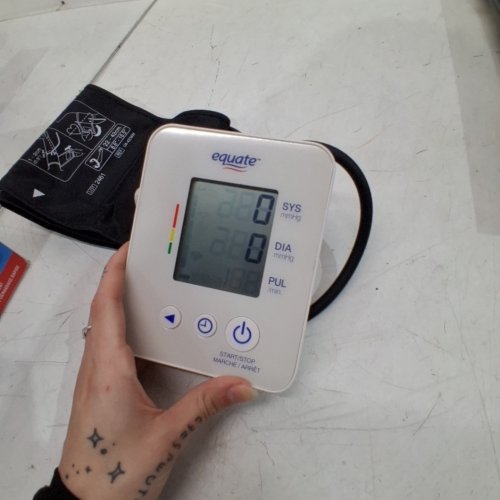 EQUATE 4000 SERIES BLOOD PRESSURE MONITOR - WHITE image 2