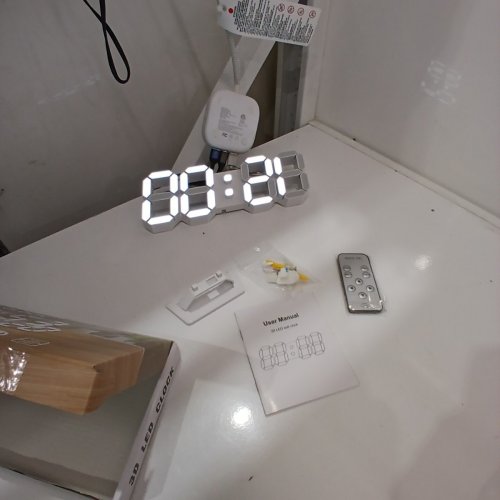 3D LED WALL CLOCK WITH REMOTE - 10" - WHITE image 2