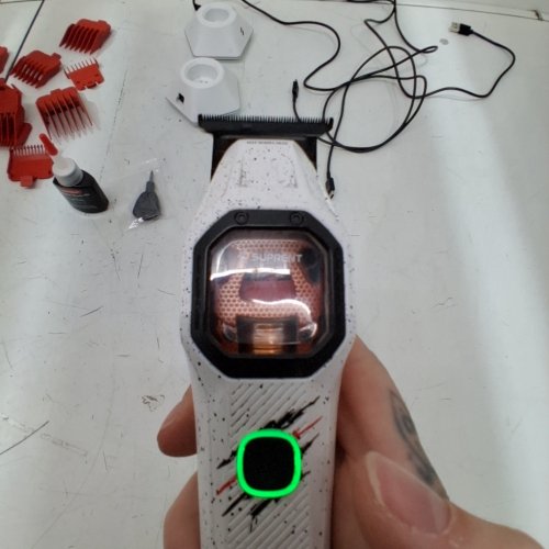 SUPRENT FANGS PRO BARBER CLIPPERS WITH PATENTED U TEETH BLADE - 13 K RPM - RED/BLACK/WHITE image 2