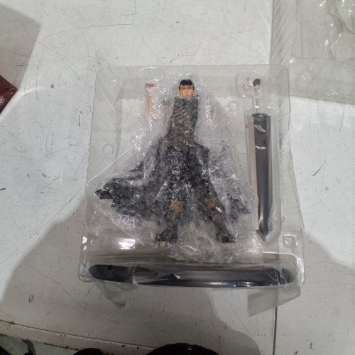BERSERK GUTS BLACK SWORDSMAN POP UP PARADE PVC FIGURE - L SIZE (MODEL: MAXGSC43943) image 3