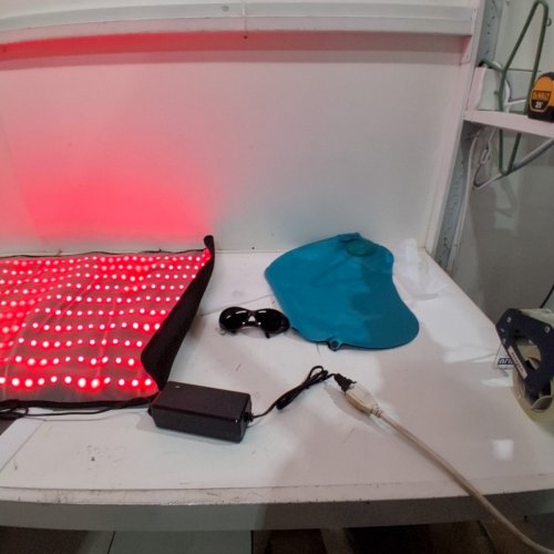 KAOUDT DUAL WAVELENGTH TPU RED LIGHT BLANKET WITH 2600 LEDS (660NM & 850NM) - 37" X 23" - BLACK (MODEL: HGSD) image 5