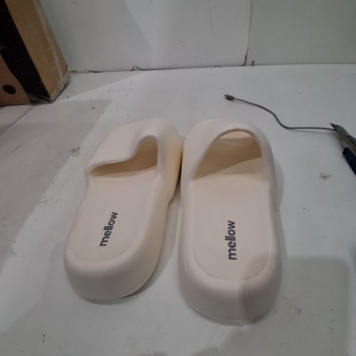 UNISEX MELLOW SOFT CLOUD SLIDES / SLIPPERS - MEN'S 7-8 / WOMEN'S 8-9 - CREAM (MODEL: ML05) image 2