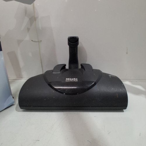 MIELE ELECTRO PLUS VACUUM FLOOR HEAD - 120 V, 1.65A - BLACK (MODEL: SEB 228) image 5