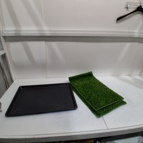 HQ4US REUSABLE DOG ARTIFICIAL GRASS PEE PAD WITH TRAY FOR SMALL DOGS - 23" X 16" - BLACK/GREEN image 2
