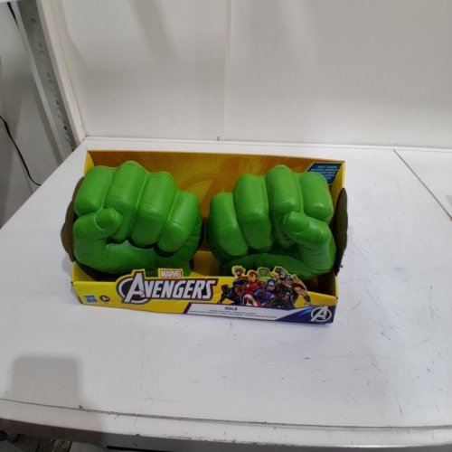 MARVEL AVENGERS HULK GAMMA SMASH FOAM FISTS image 2