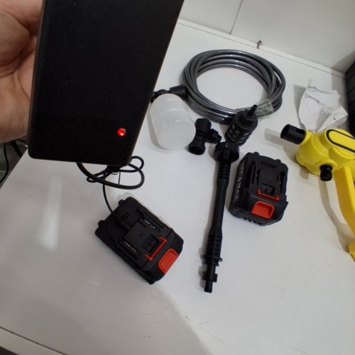 CORDLESS PRESSURE CAR WASHER KIT WITH 2 BATTERIES - 48 V - YELLOW / BLACK image 2