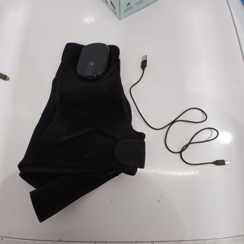 CORDLESS HEATED SHOULDER WRAP - ONE SIZE FITS MOST - BLACK image 3