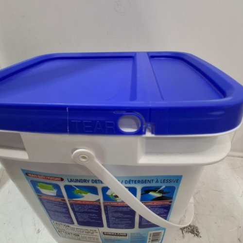 KIRKLAND SIGNATURE HEAVY-DUTY SUPER CONCENTRATED LAUNDRY DETERGENT - 8.5KG - WHITE (MODEL: 301910) image 3
