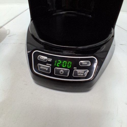 BLACK AND DECKER 12-CUP COFFEE MAKER WITH VORTEX TECHNOLOGY - BLACK (MODEL: CM1110BC) image 2
