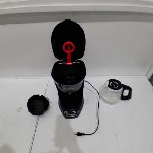 BLACK AND DECKER 12-CUP COFFEE MAKER WITH VORTEX TECHNOLOGY - BLACK (MODEL: CM1110BC) image 3