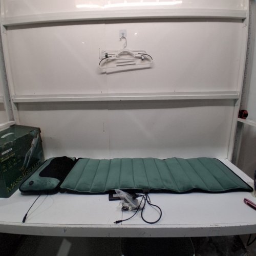 HIMOUTA FULL BODY MASSAGE MAT WITH ADJUSTABLE INTENSITY LEVELS AND 9 VIBRATING SPEEDS - 60" X 20" - GREEN (MODEL: SL-601D) image 2