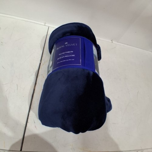 ROYAL VELVET PLUSH THROW BLANKET - 60 " X 70" - BLUE (MODEL: 1796305) image 4