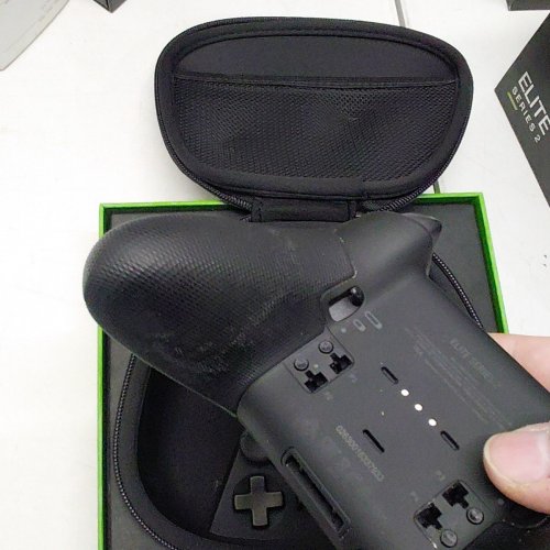 XBOX ELITE WIRELESS CONTROLLER SERIES 2 - XBOX ONE ELITE 2 CONTROLLER EDITION image 4