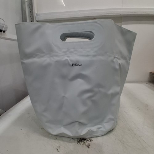 FASOLA PVC COLLAPSIBLE FOOT SOAKING BUCKET WITH TWIST-CAP FRONT DRAINAGE -15L - GREY (MODEL: ZF-401) image 5