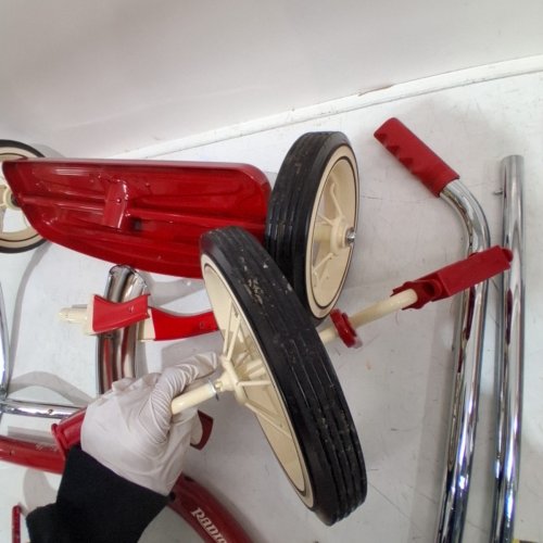 RADIO FLYER CLASSIC DUAL DECK TRICYCLE - RED image 3
