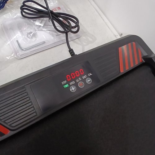 BESTGOD PORTABLE WALKING PAD TREADMILL WITH REMOTE - 2.5 H/P, 330 LBS MAX - BLACK / RED (MODEL: 280A-A) image 2