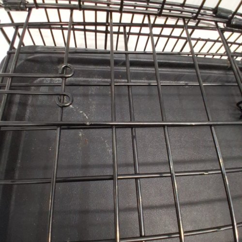 METAL PET CRATE WITH PLASTIC TREYS - 30" X 19.5" - BLACK / GREY image 3
