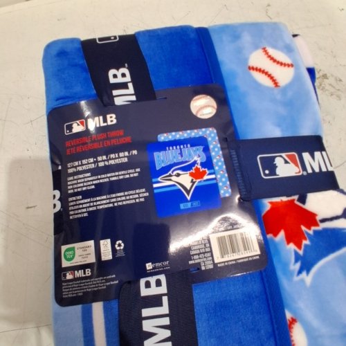MLB REVERSIBLE PLUSH THROW BLUE JAYS - 50" X 60" - BLUE (MODEL:2016267) image 3