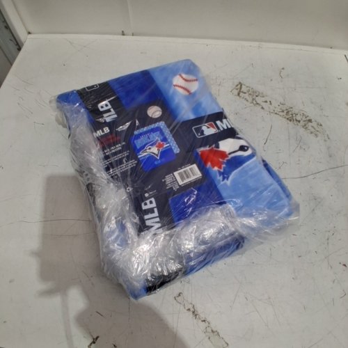 MLB REVERSIBLE PLUSH THROW BLUE JAYS - 50" X 60" - BLUE (MODEL:2016267) image 4