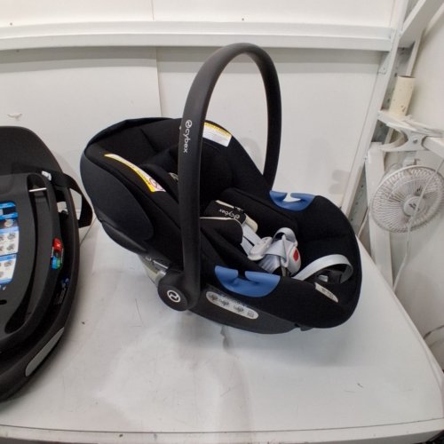 CYBEX ATON G SWIVEL 180° ROTATION CAR SEAT WITH SENSORSAFE & BASE -4-35LBS MAX - BLACK (MODEL: 524002643) image 6