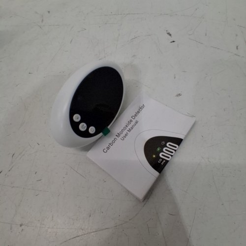 CARBON MONOXIDE DETECTOR PLUG-IN WALL, TEMPERATURE AND HUMIDITY CARBON MONOXIDE ALARM WITH LCD DISPLAY & AUDIBLE VISUAL ALERT, CO DETECTOR - BLACK/WHITE (MODEL: MY-S16) image 3
