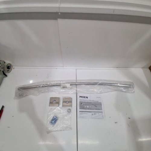 MOEN TRIVA CURVED WALL MOUNTED CURTAIN ROD WITH ADJUSTABLE LENGTH - 40" - 72" - SILVER (MODEL: CSR2169) image 3