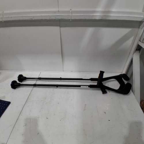 KMINA FOLDING CARBON FIBER CRUTCHES - 29"- 38.9" - BLACK/RED (MODEL: K10005) image 2