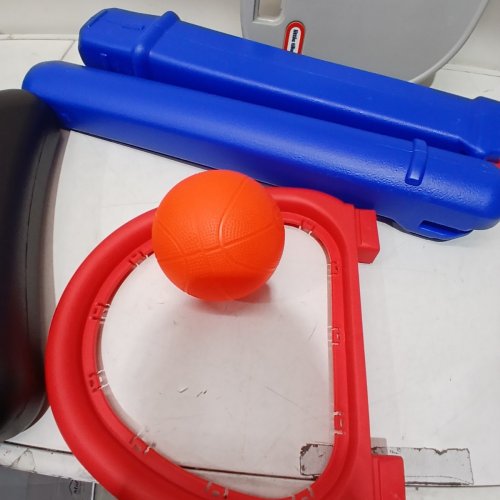 LITTLE TIKES TOTSPORTS EASY SCORE BASKETBALL SET - 2FT image 3