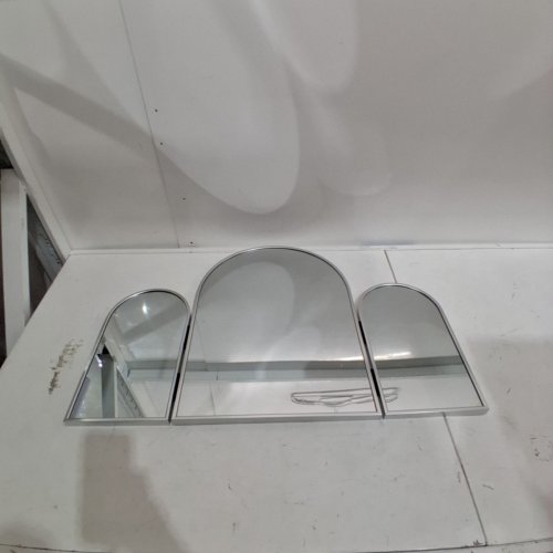 JONATHAN ARCHED TRIFOLD VANITY MIRROR - 20'' X 30'' - NICKEL (MODEL: MIR220C) image 3