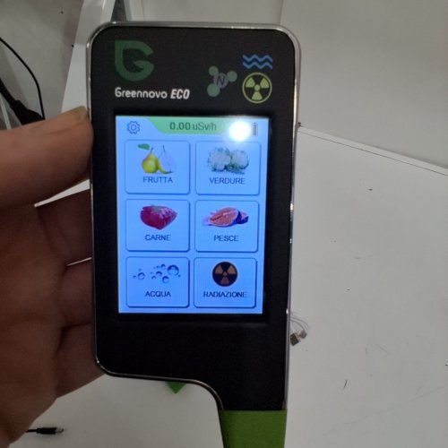 GREENOVO ECO PORTABLE NITRATE WATER AND RADIATION DETECTOR - MULTILINGUAL MACHINE - BLACK (MODEL: 0808) image 2