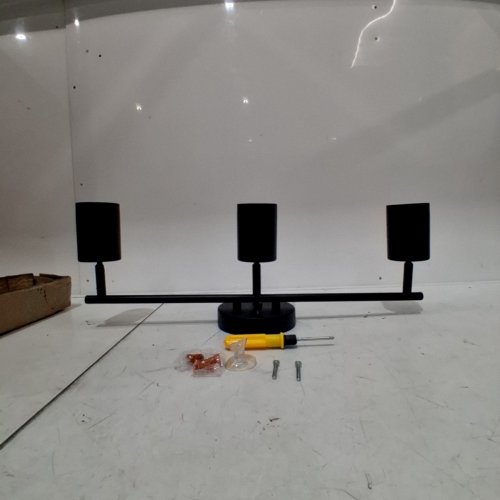 GLOBE ELECTRIC PRATT HARD WIRED 3-LIGHT TRACK LIGHTING KIT - 21" X 7.25" - BLACK (MODEL: 64000091) image 2