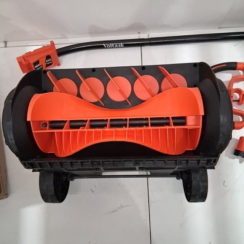 VOLTASK CORDLESS ELECTRIC SNOW SHOVEL WITH CHARGER AND LED LIGHTS - 16" - 48V - BLACK/ORANGE (MODEL: CSS004-160) image 4