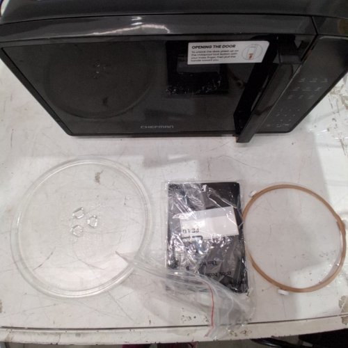 CHEFMAN COUNTERTOP MICROWAVE OVEN - 0.7CU.FT - BLACK (MODEL: RJ55-7-V2-CA) image 6