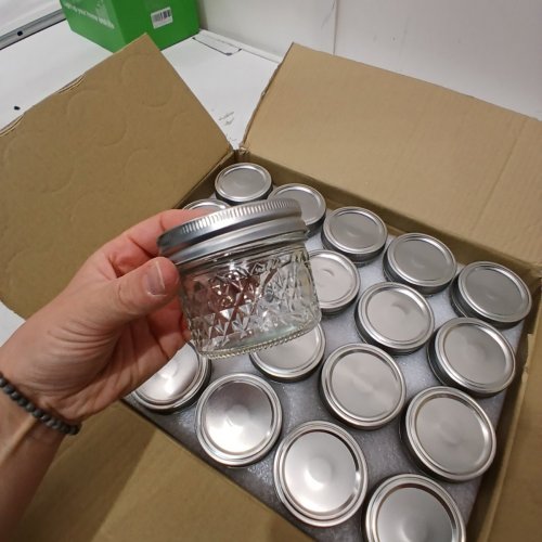 20PK CLEAR MASON JARS WITH GOLD LIDS, BLACK LABELS & MARKER - 4OZ image 3