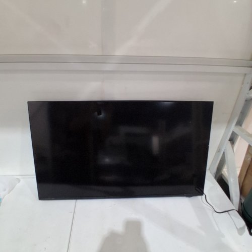 SAMSUNG CRYSTAL UHD U8000H 4K VISION SMART TV TELEVISION - 43" - BLACK (MODEL: UN43U8000HFXZC) image 12