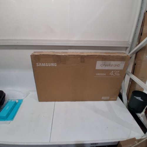 SAMSUNG CRYSTAL UHD U8000H 4K VISION SMART TV TELEVISION - 43" - BLACK (MODEL: UN43U8000HFXZC) image 16